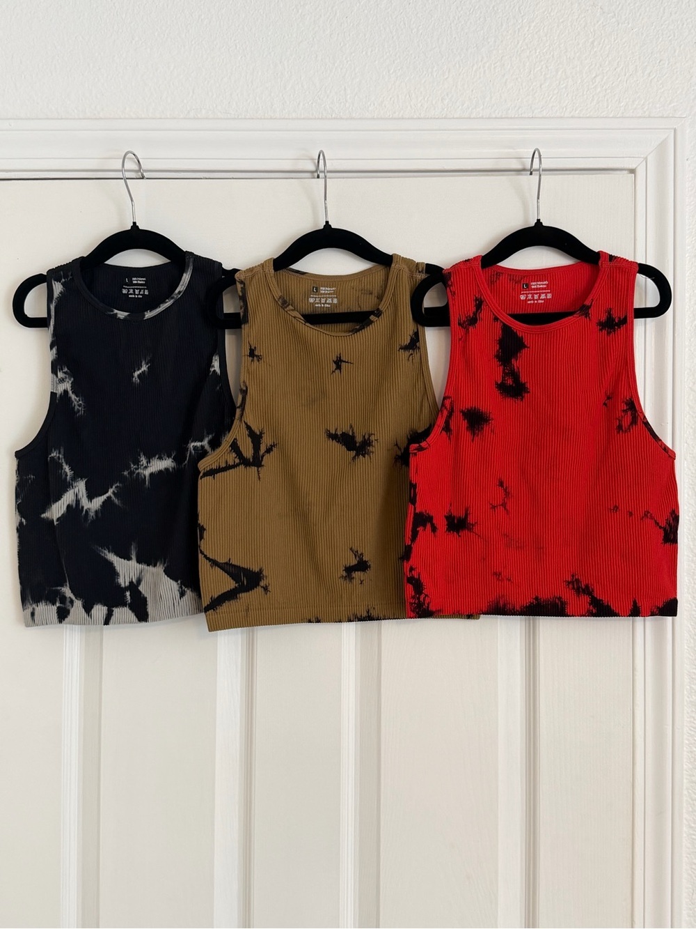 3 Piece Tie Dye Ribbed Crop Tank Bundle Size Large Black Red Brown
